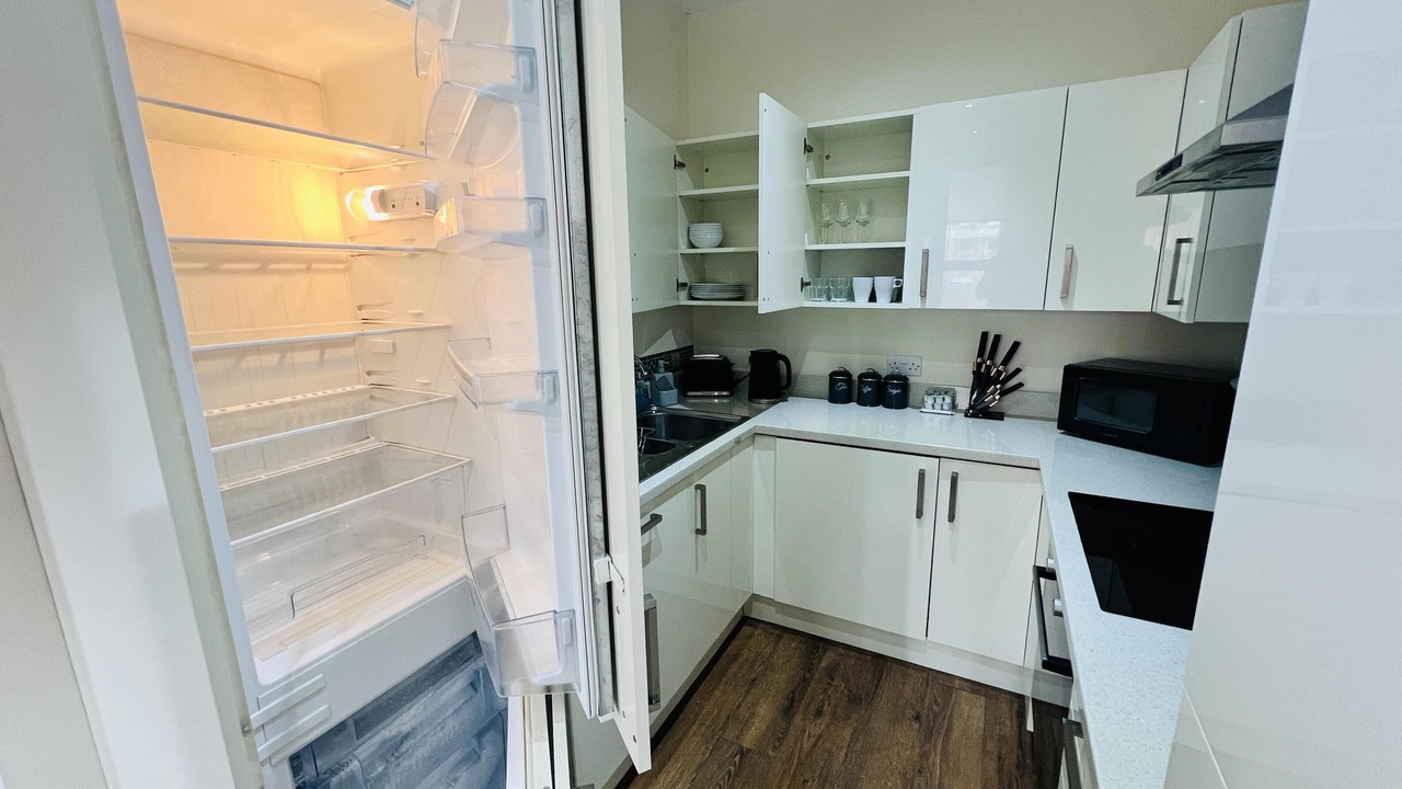 Photo of Kitchen in Ealing