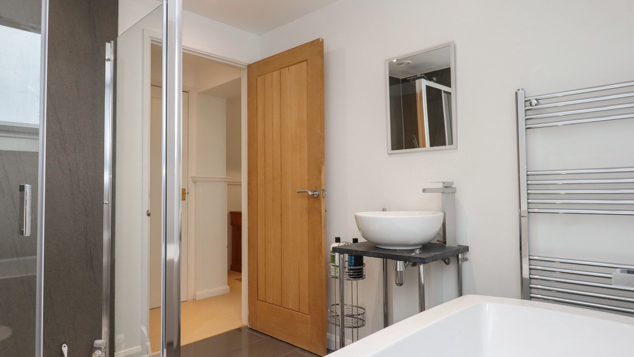 Photo of Others in Stibb