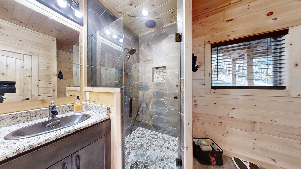 Photo of Bathroom in Walland