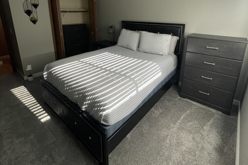 Photo of Bedroom in Tekamah
