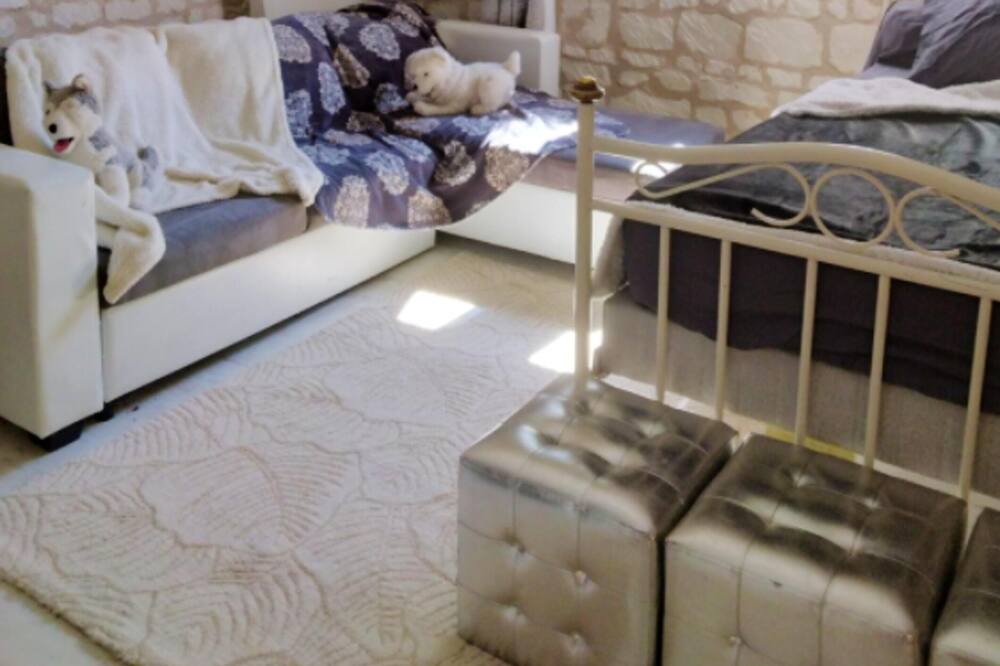 Photo of Bedroom in Courchamps