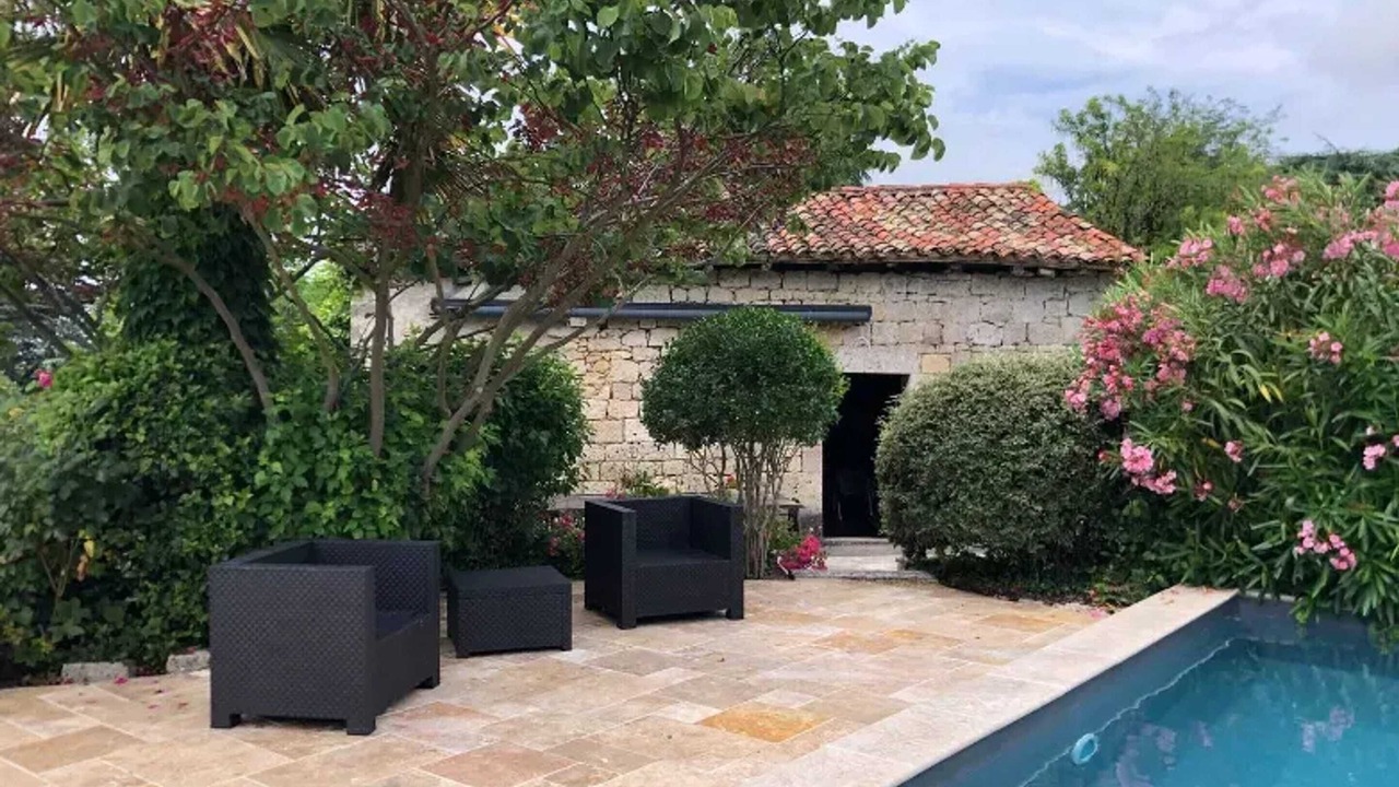 Photo of Outdoor in La Croix-Blanche