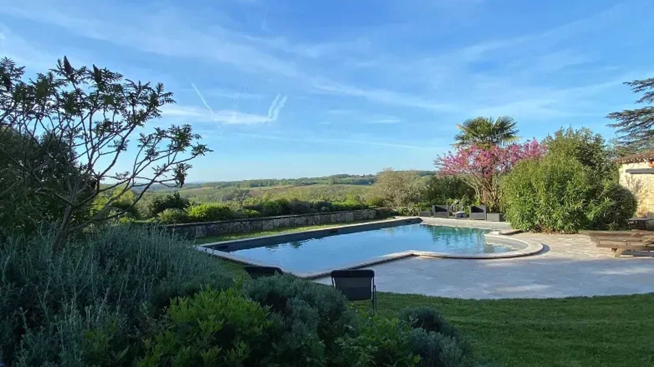 Photo of Outdoor in La Croix-Blanche