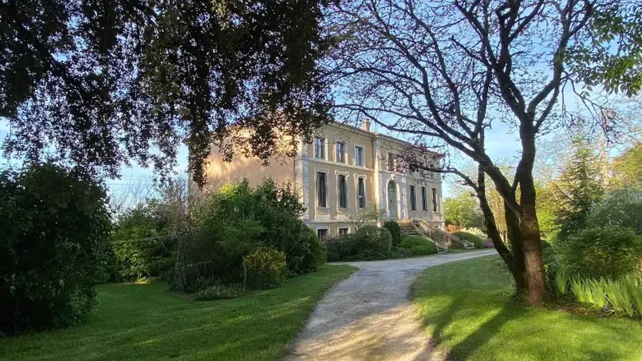 Photo of Outdoor in La Croix-Blanche