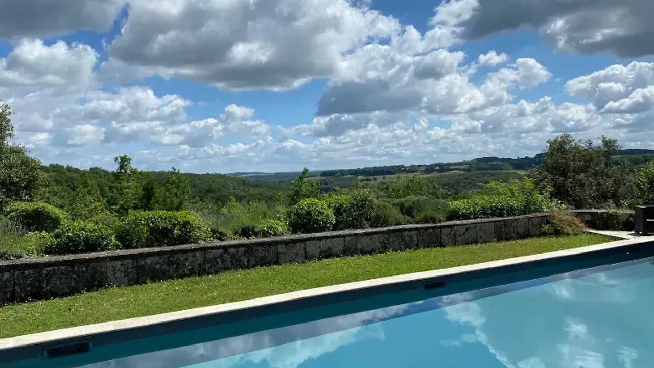 Photo of Outdoor in La Croix-Blanche