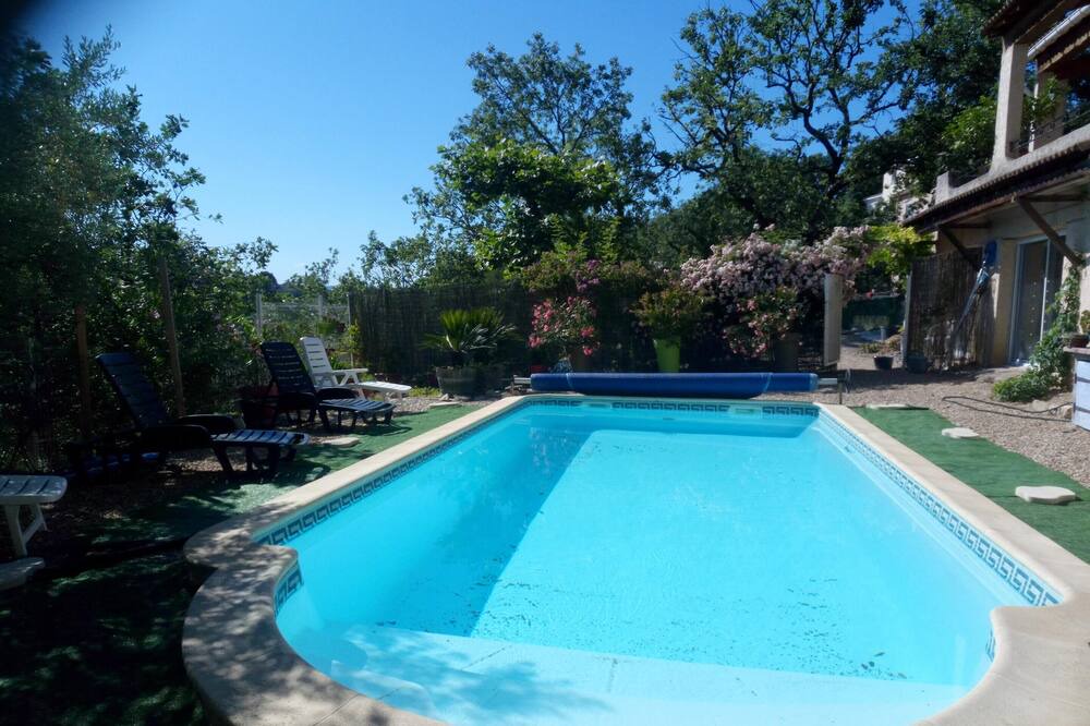 Photo of Outdoor in Ners