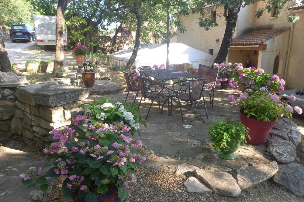Photo of Outdoor in Ners