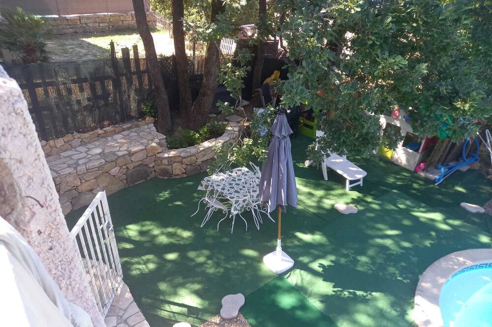 Photo of Outdoor in Ners