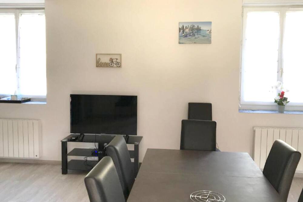 Photo of Livingroom in Heches