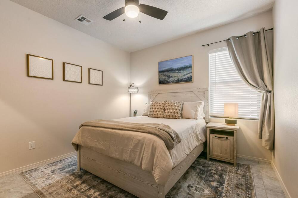 Photo of Bedroom in Mesa Del Sol Innovation Park