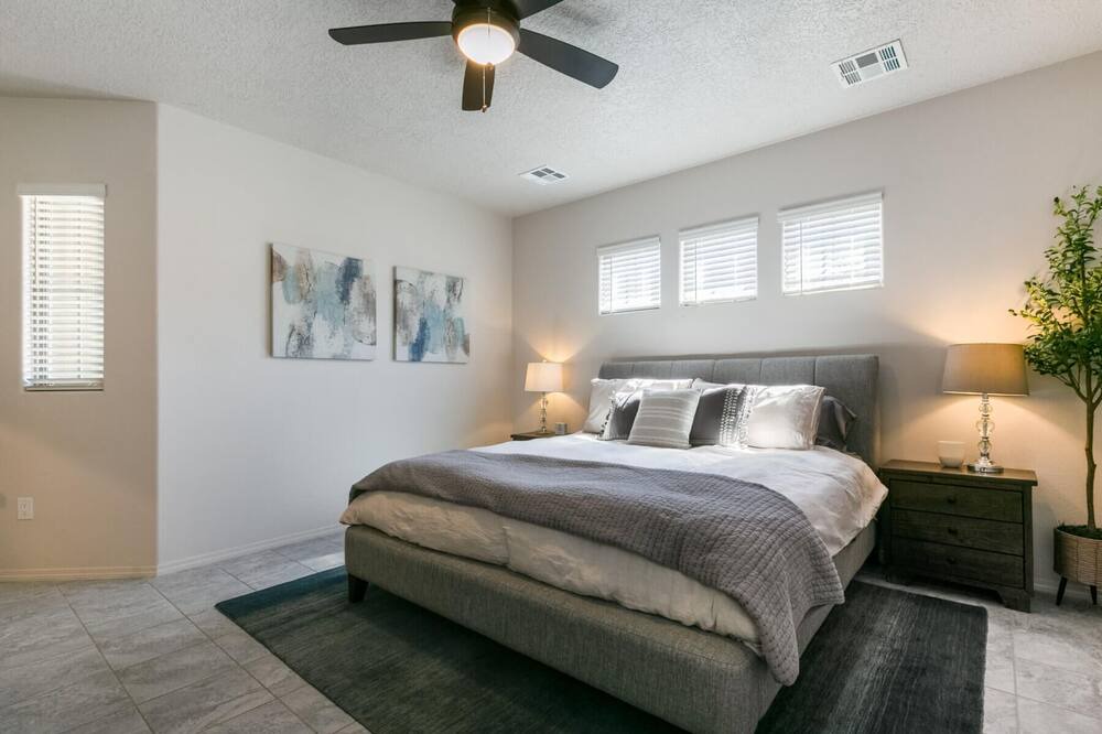 Photo of Bedroom in Mesa Del Sol Innovation Park