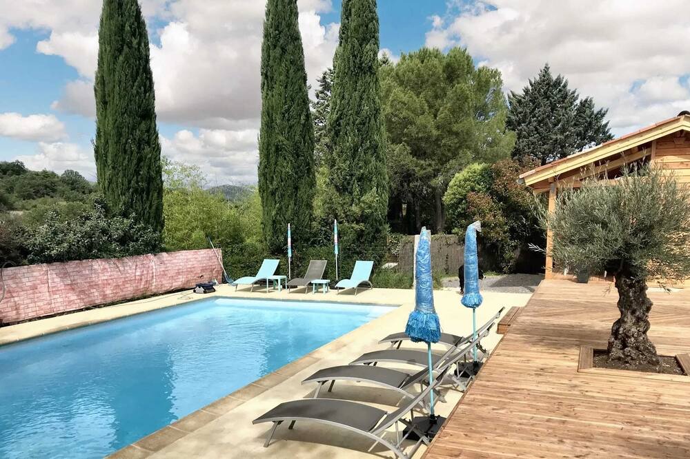 Photo of Outdoor in Saint-Andre-de-Cruzieres