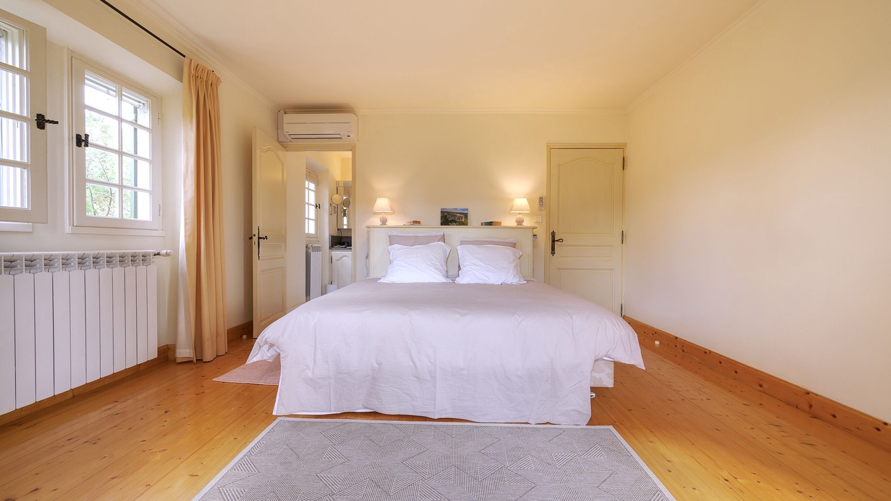 Photo of Bedroom in Paradou