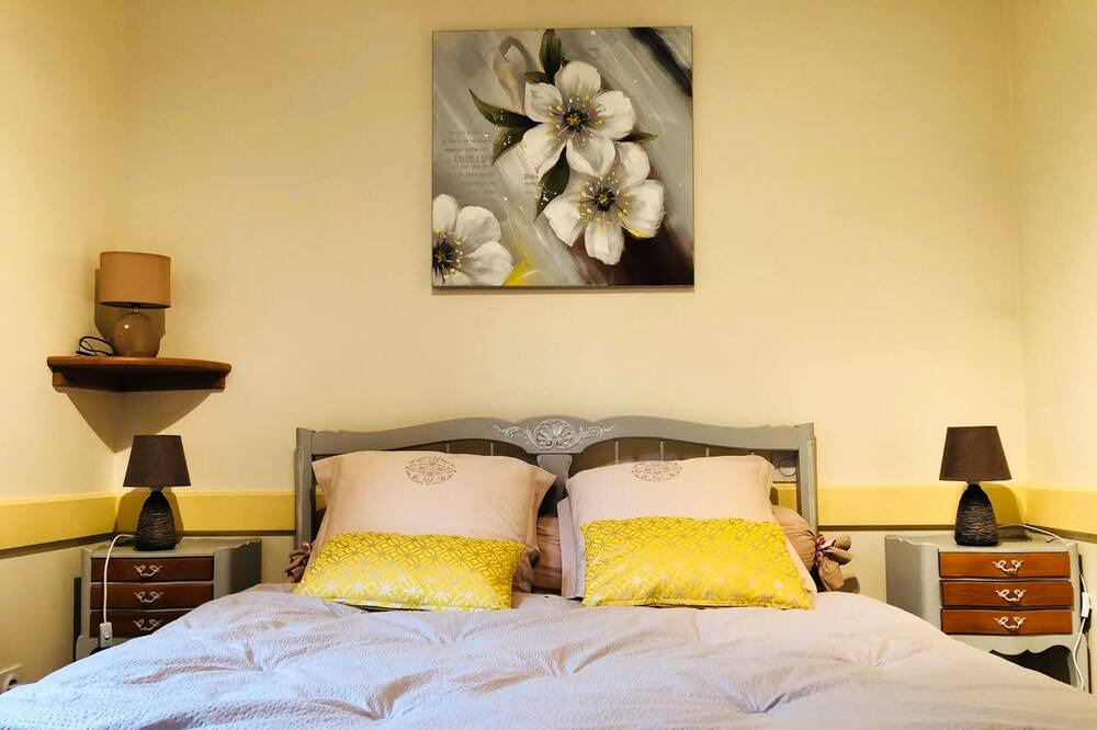 Photo of Livingroom in La Ferriere-aux-Etangs