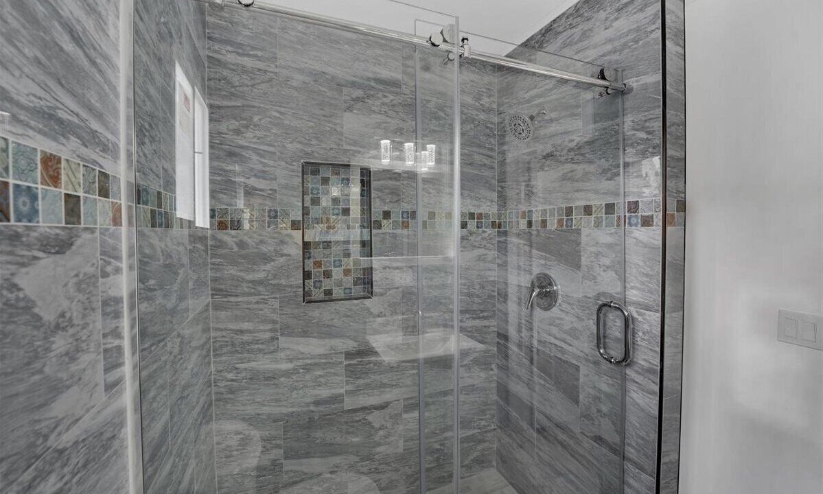 Photo of Others in Vauxhall