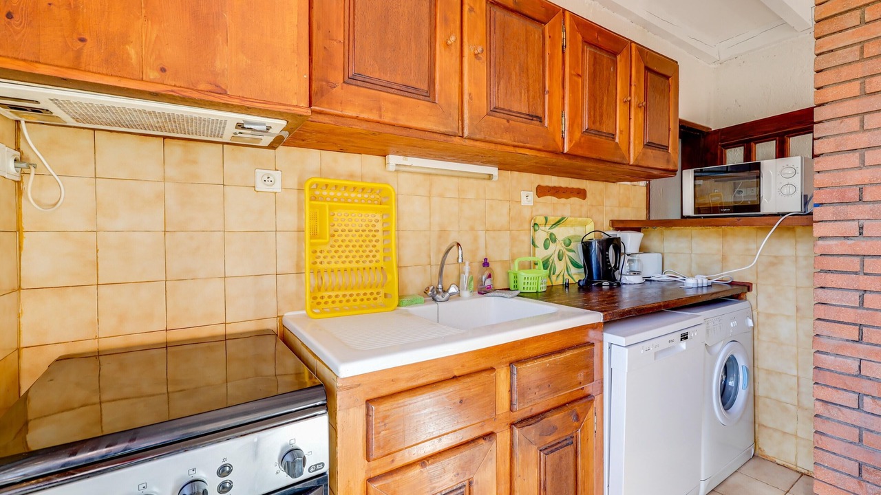 Photo of Kitchen in Saint-Pierre-des-Champs