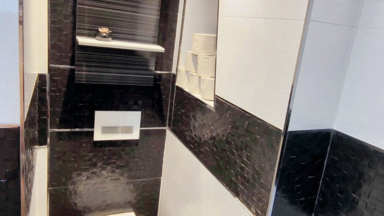 Photo of Bathroom in Sevres