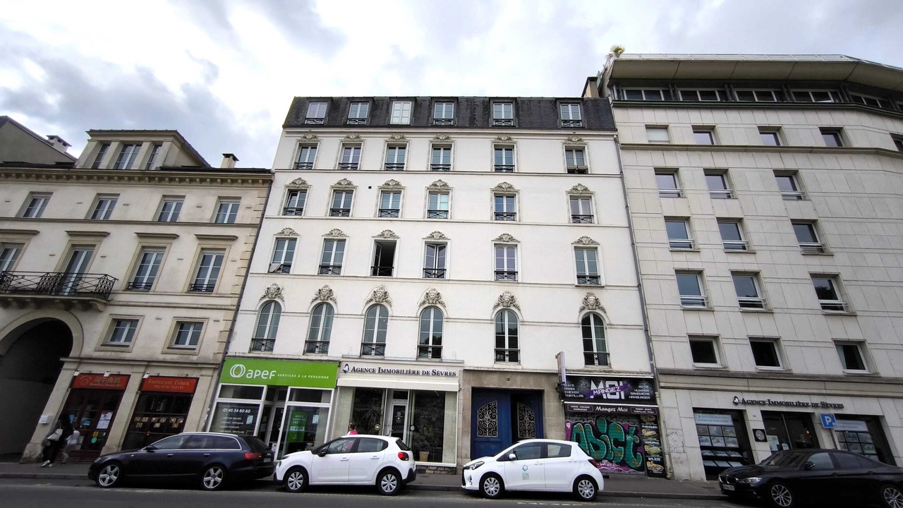 Photo of Outdoor in Sevres