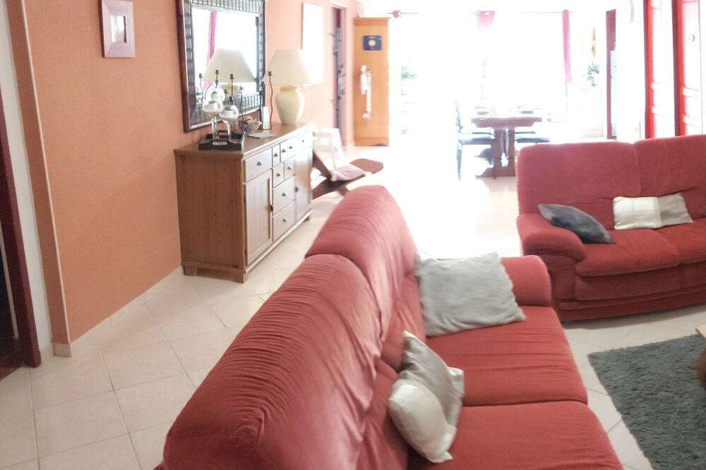 Photo of Livingroom in Maurens