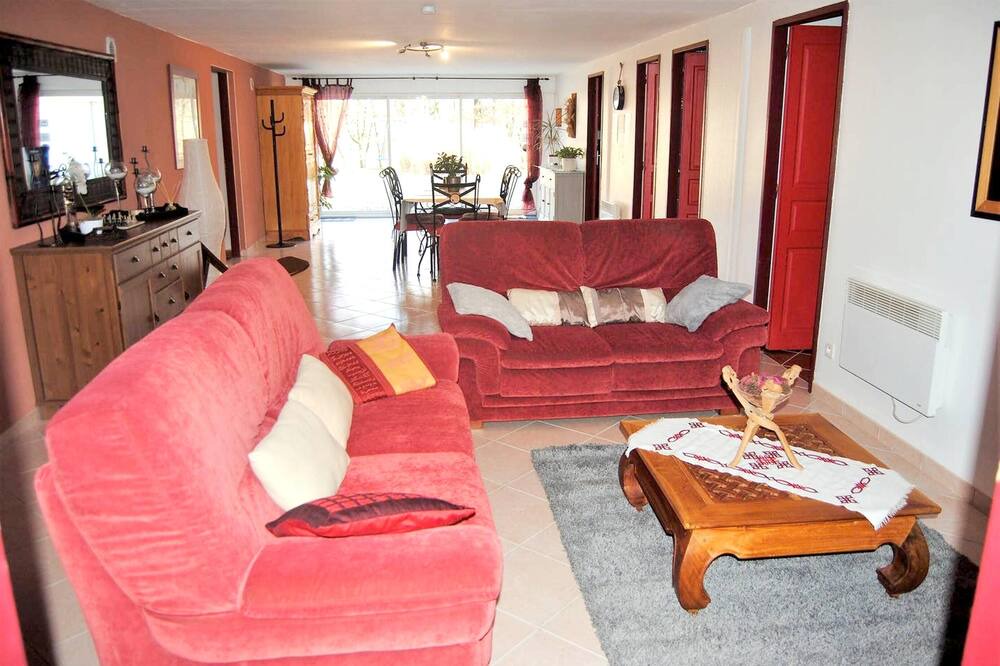 Photo of Livingroom in Maurens