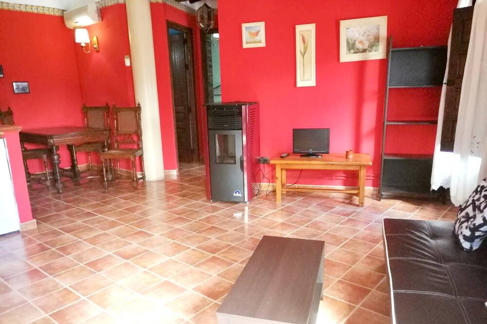 Photo of Livingroom in San Martin de Valdeiglesias