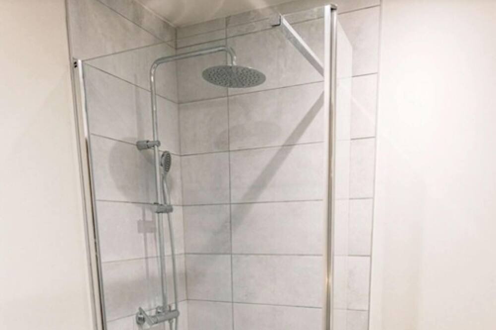 Photo of Bathroom in Saint-Chamond