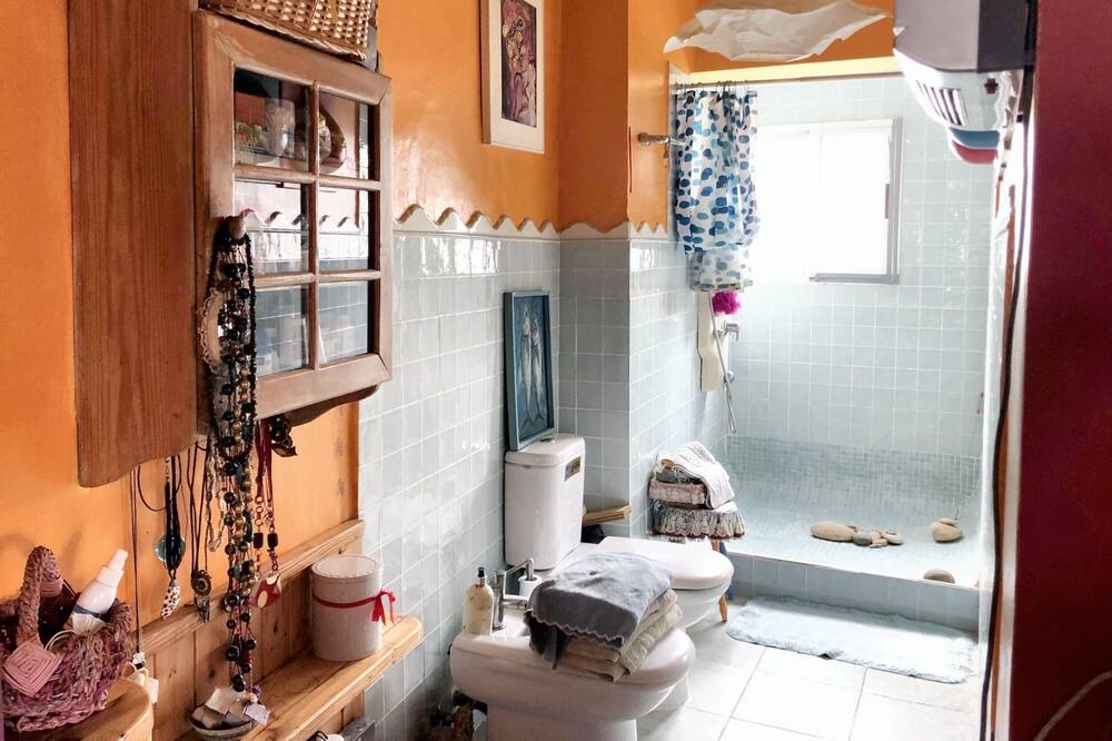 Photo of Bathroom in Riba-roja de Turia