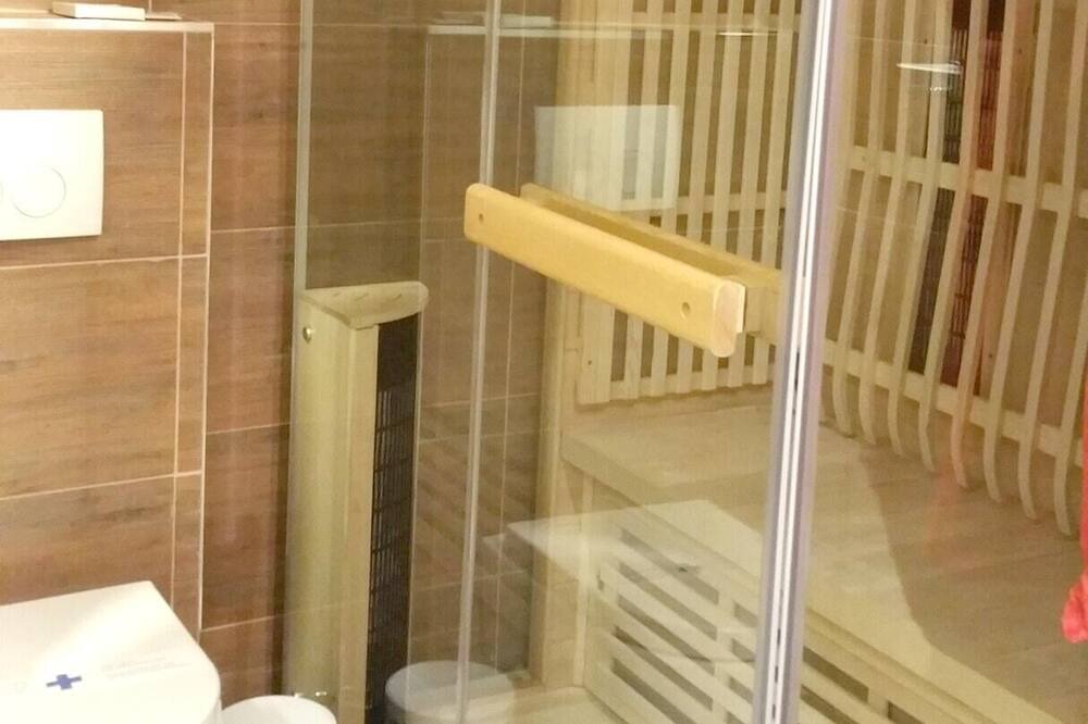 Photo of Bathroom in Vantacici