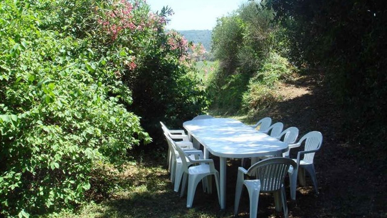 Photo of Outdoor in Saint-Pierre-des-Champs