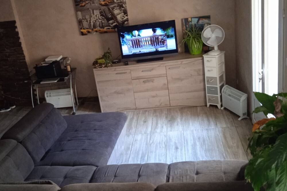 Photo of Livingroom in Cuxac-dʼAude