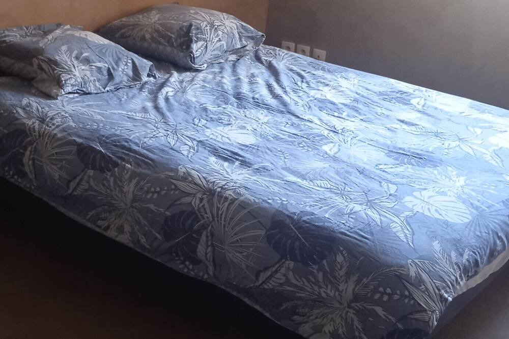 Photo of Bedroom in Cuxac-dʼAude
