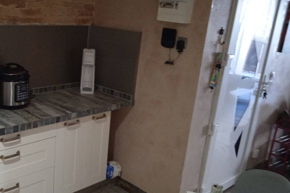 Photo of Kitchen in Cuxac-dʼAude
