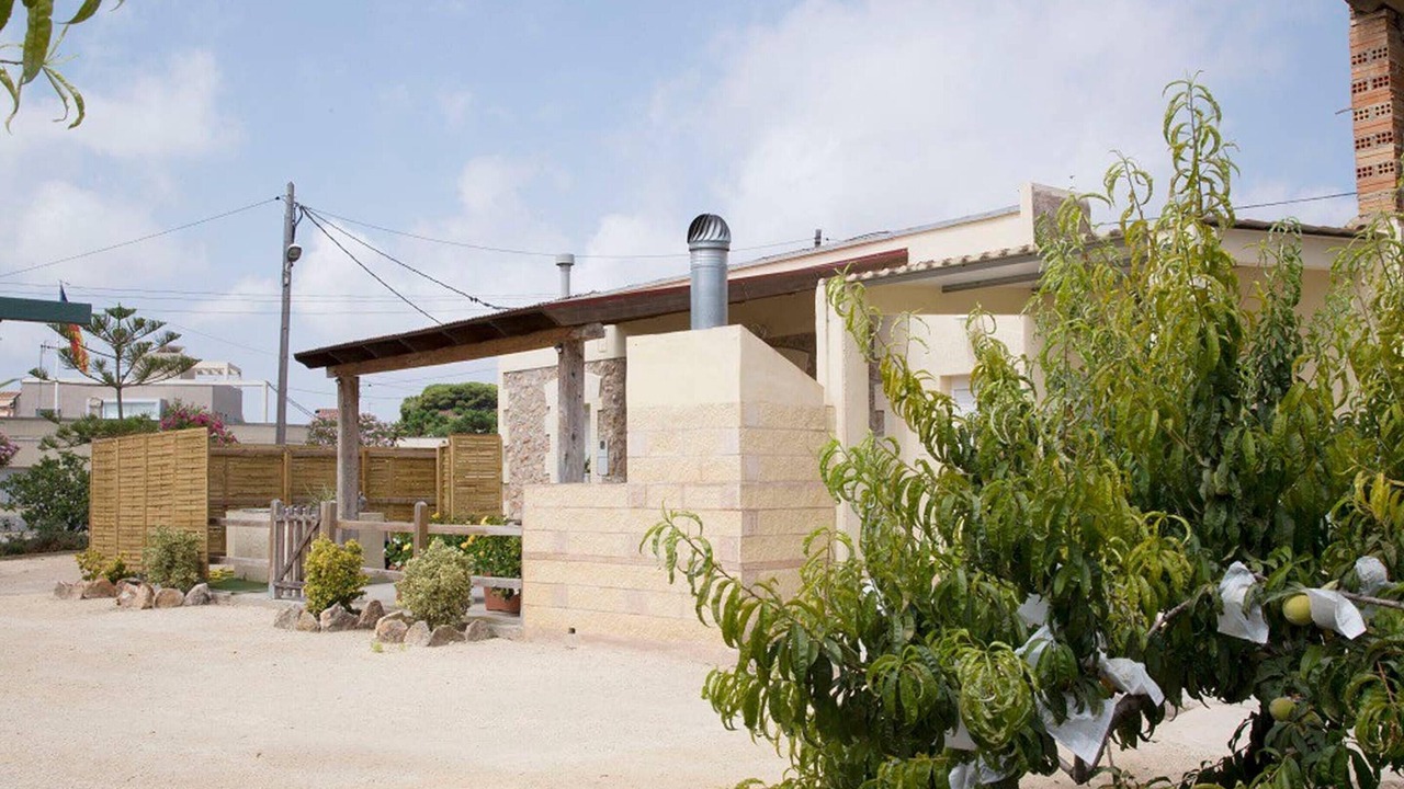 Photo of Outdoor in Camarles