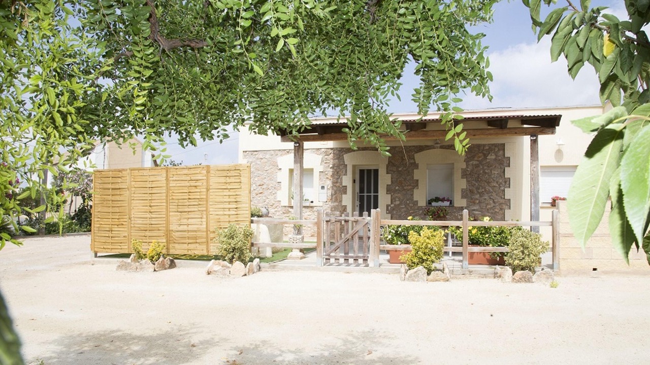 Photo of Outdoor in Camarles