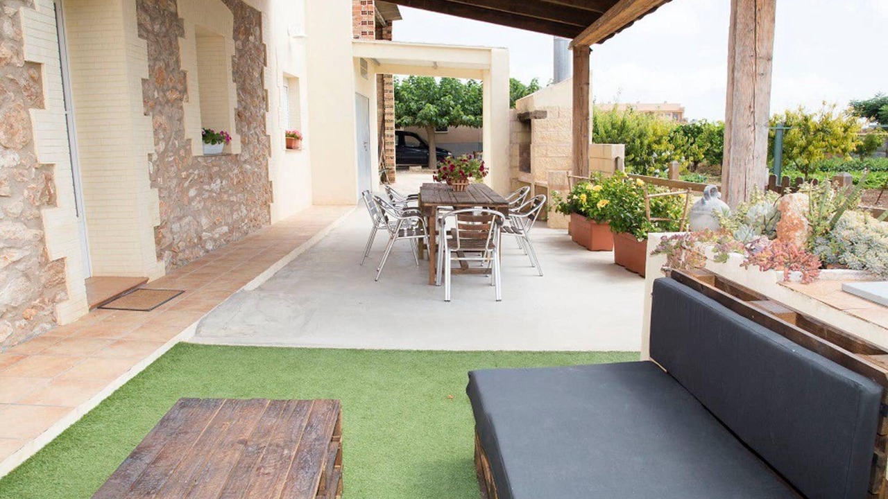 Photo of Outdoor in Camarles