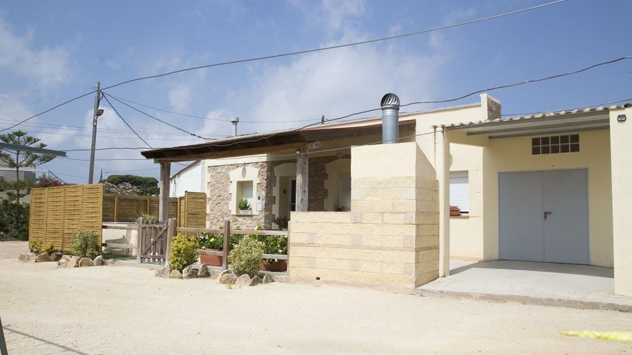 Photo of Outdoor in Camarles
