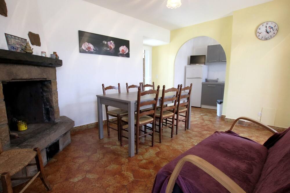 Photo of Livingroom in Gravieres