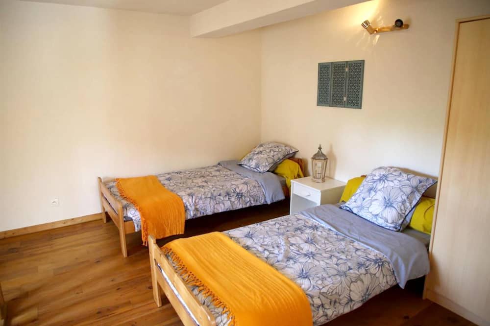 Photo of Others in Saint-Front-de-Pradoux