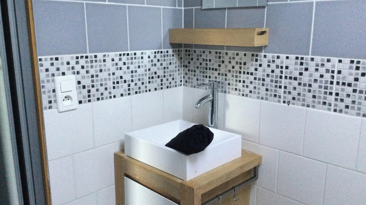 Photo of Bathroom in Aubenas