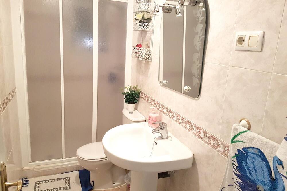 Photo of Bathroom in Canaveras