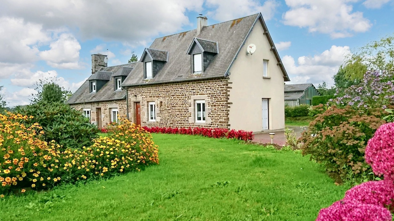 Photo of Outdoor in Saint-Laurent-de-Cuves