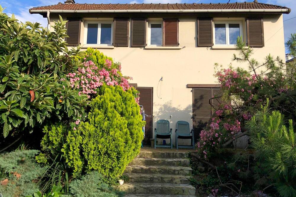 Photo of Outdoor in Villejuif