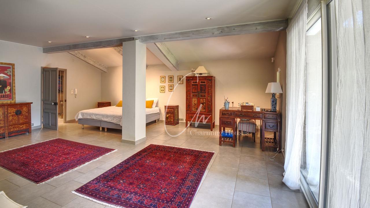 Photo of Others in Eygalieres