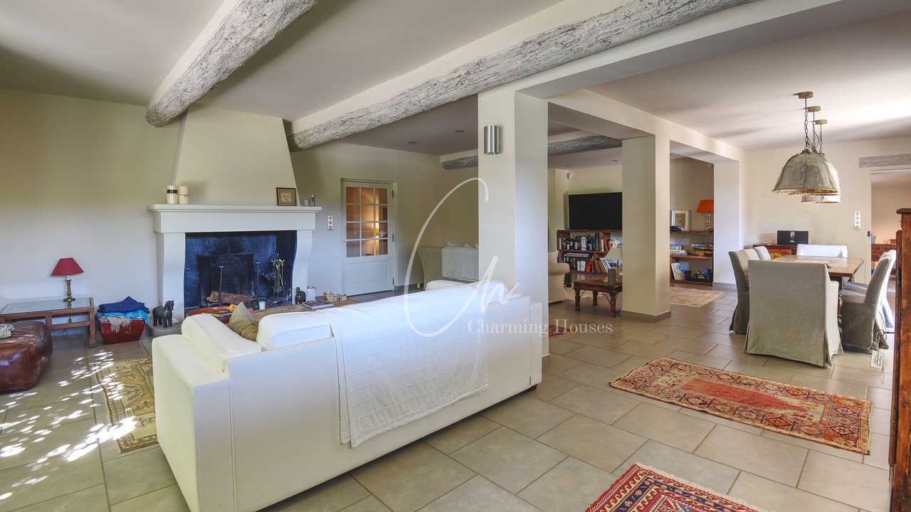 Photo of Kitchen in Eygalieres