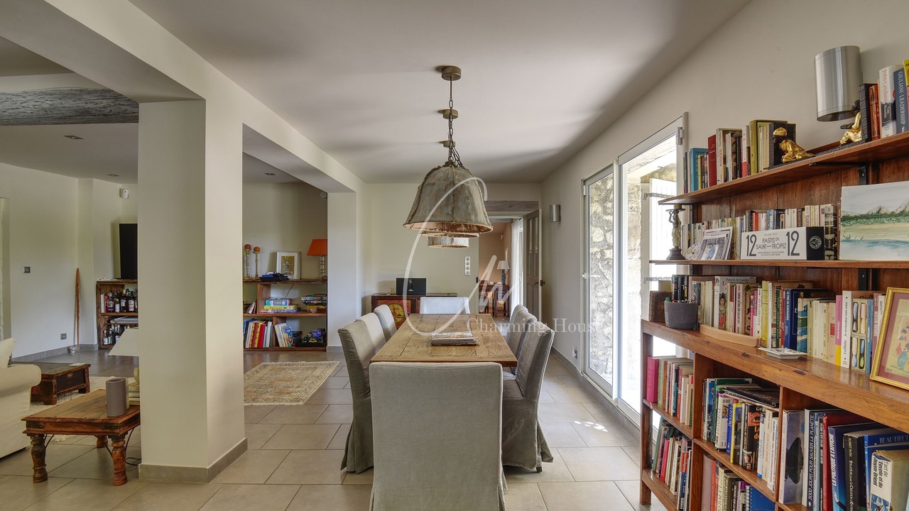 Photo of Others in Eygalieres