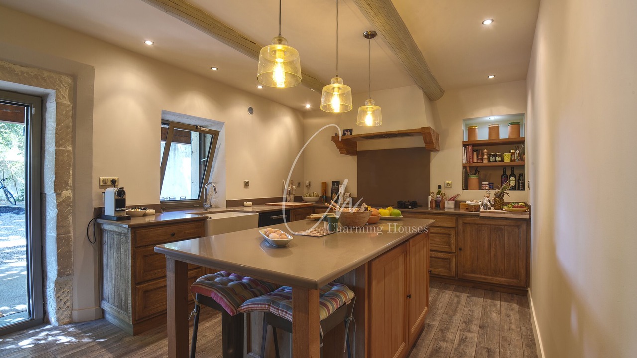 Photo of Kitchen in Eygalieres