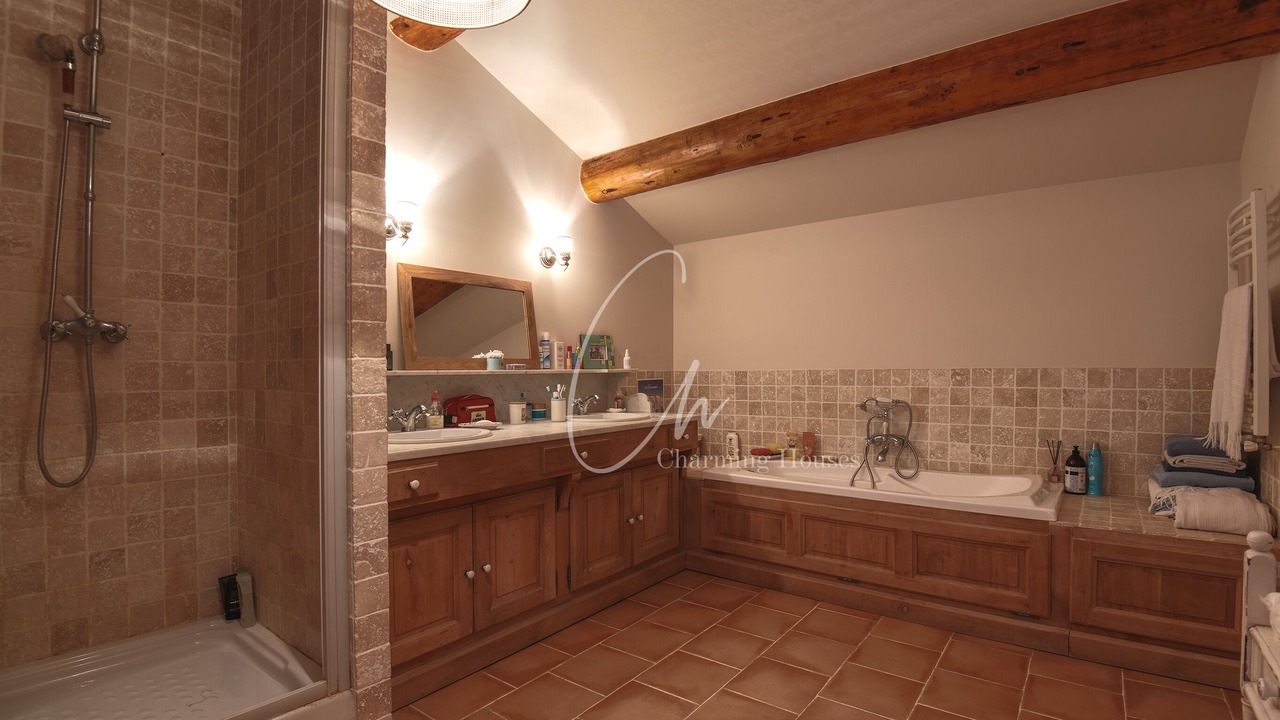 Photo of Others in Eygalieres