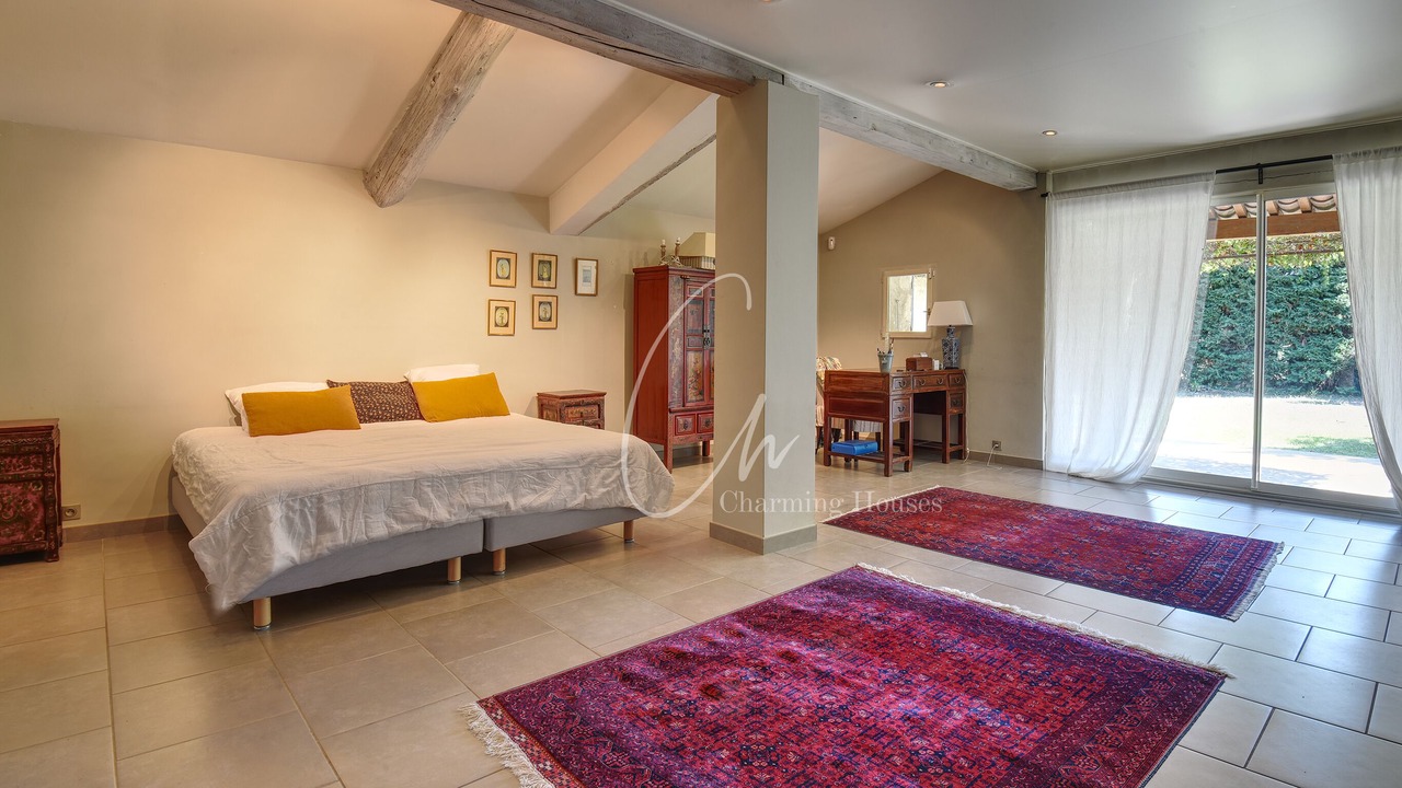 Photo of Others in Eygalieres