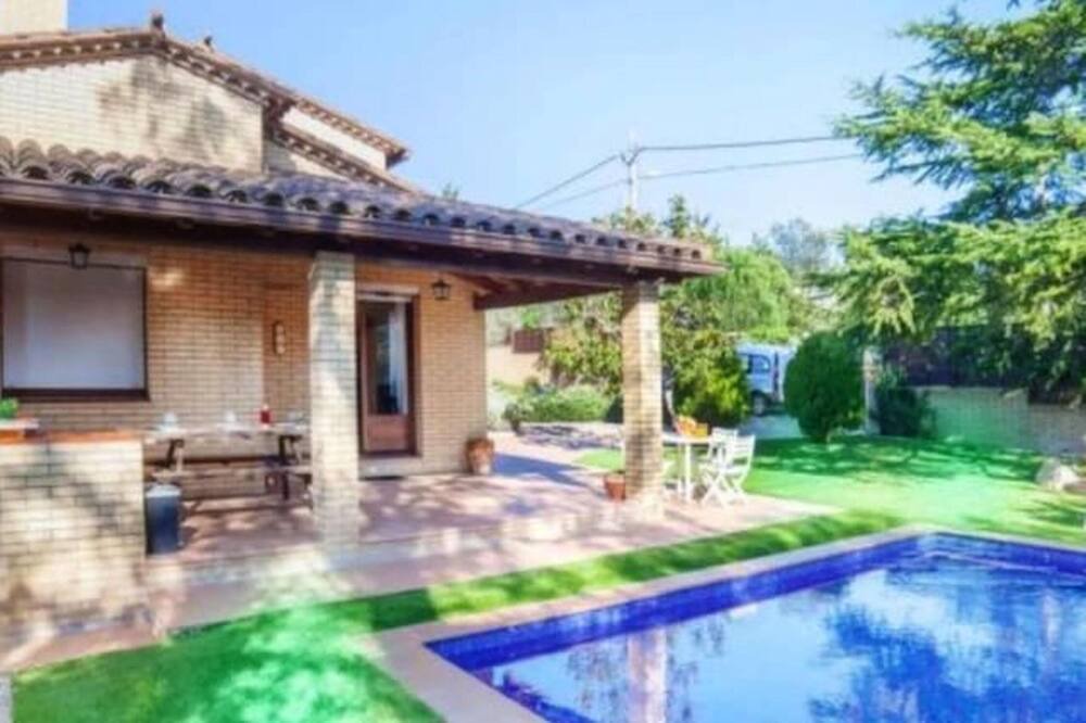 Photo of Outdoor in Can Carbonell