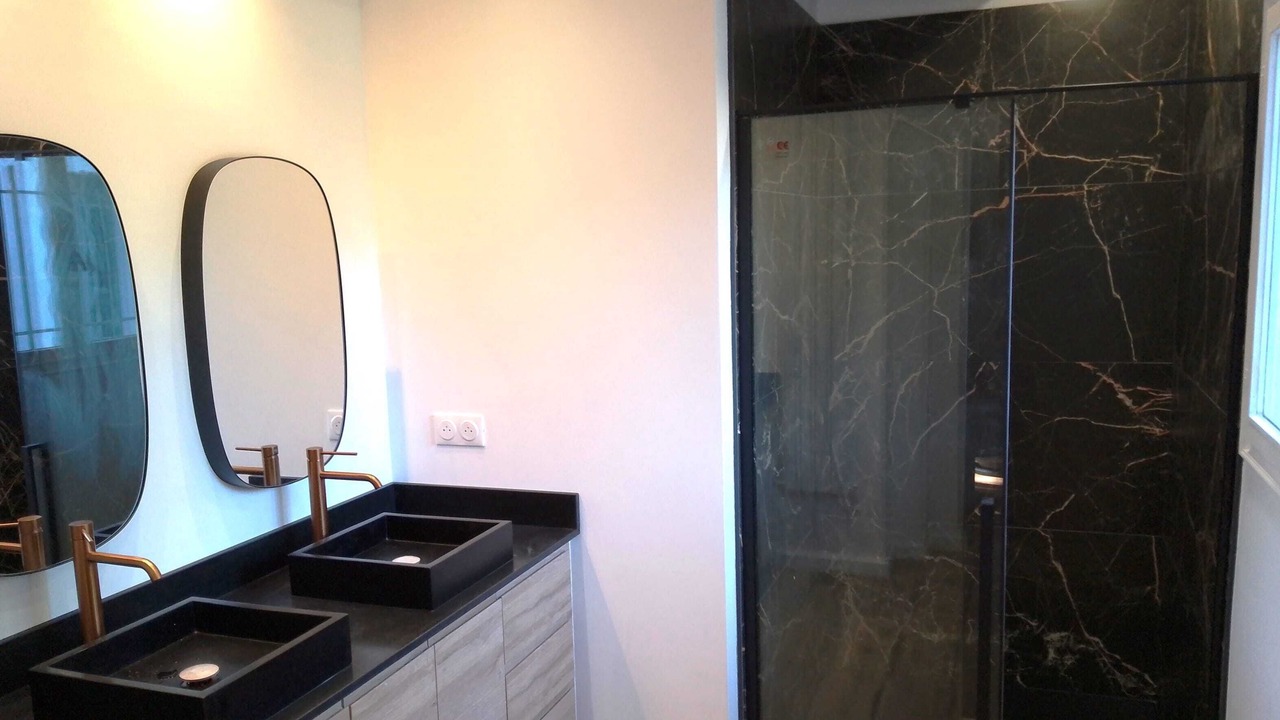 Photo of Bathroom in Favas